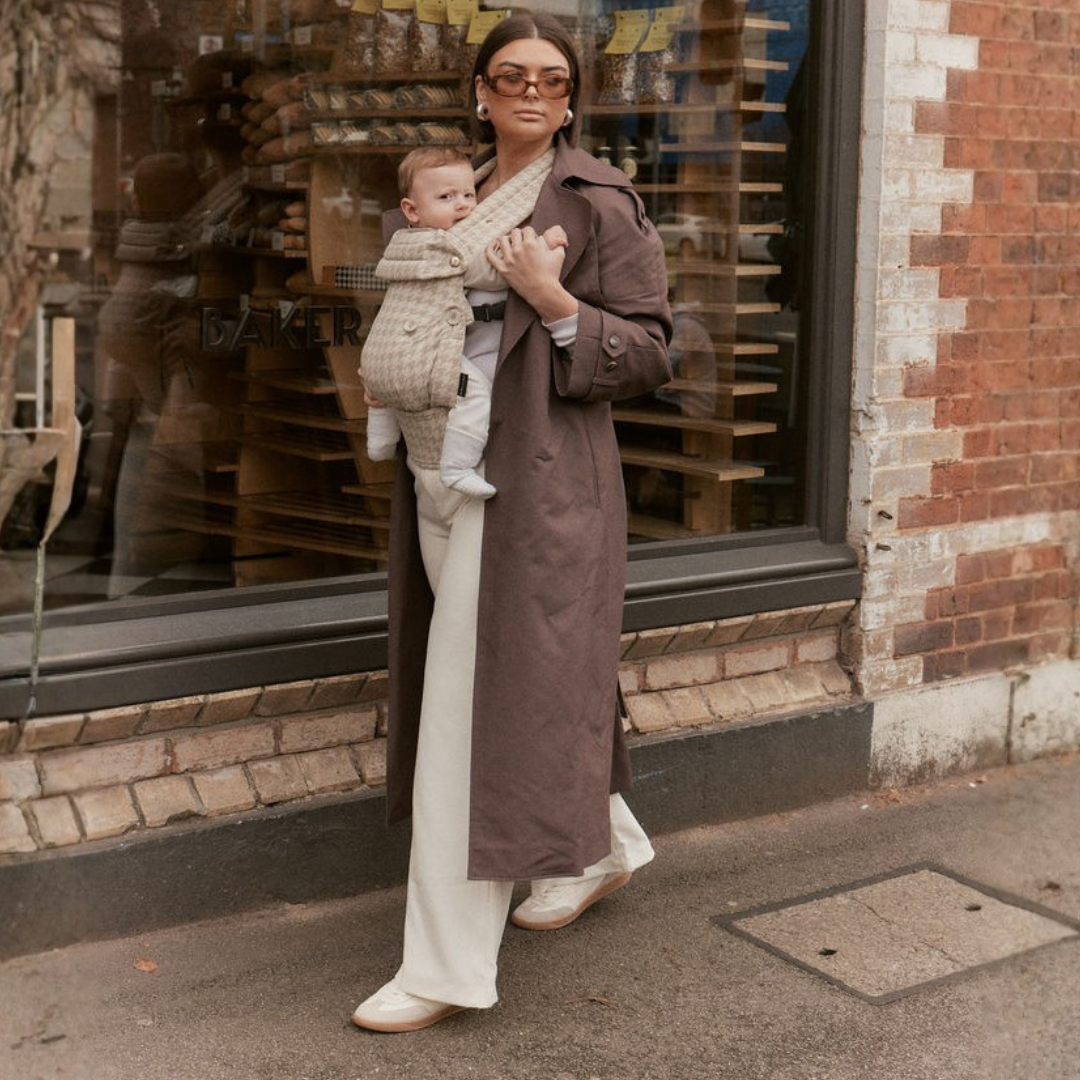 The Mama Carrier - Sand Houndstooth Beige