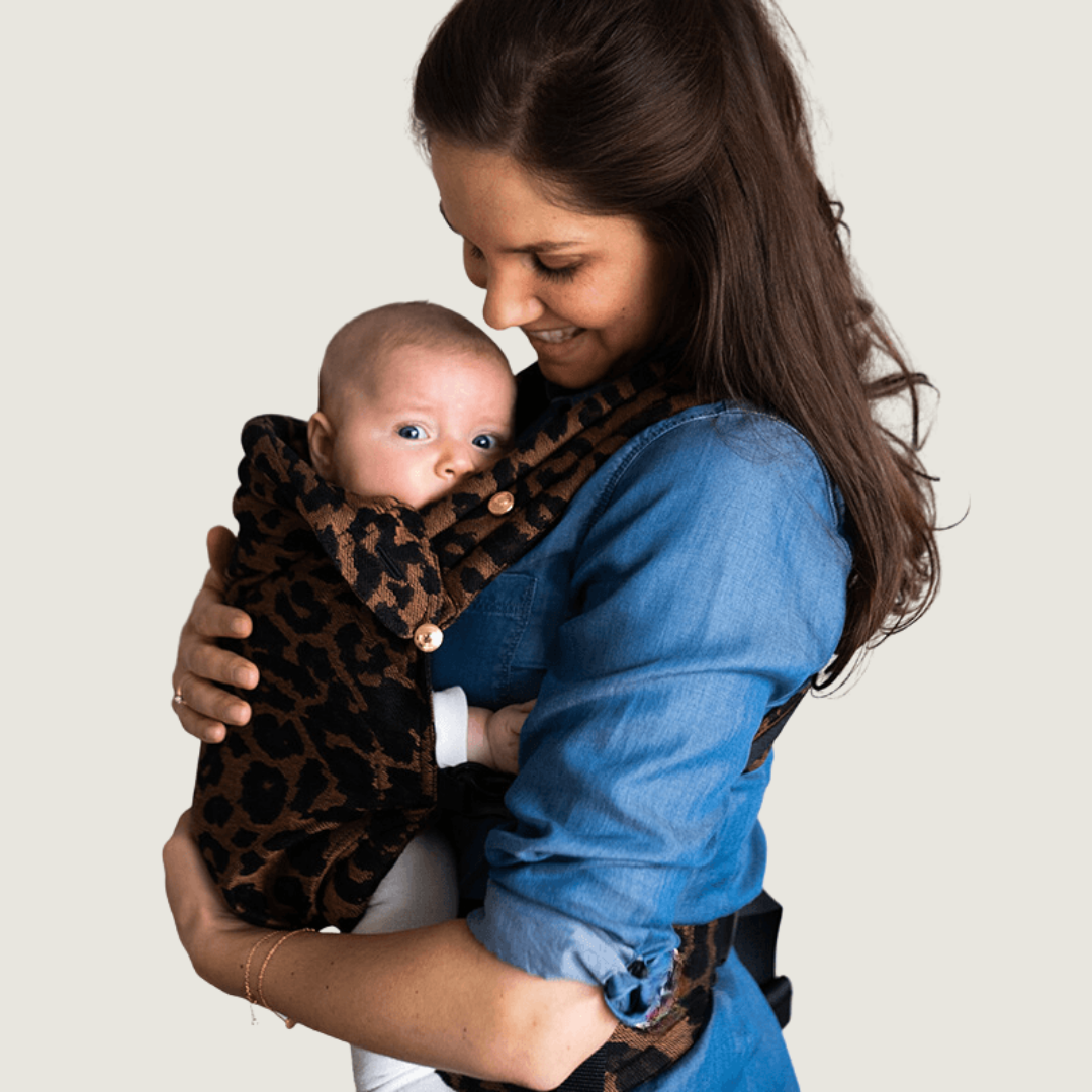 The Mama Carrier – Tawny Leopard Classic