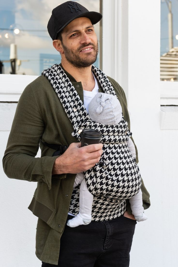 The Mama Carrier - Noir Houndstooth Classic